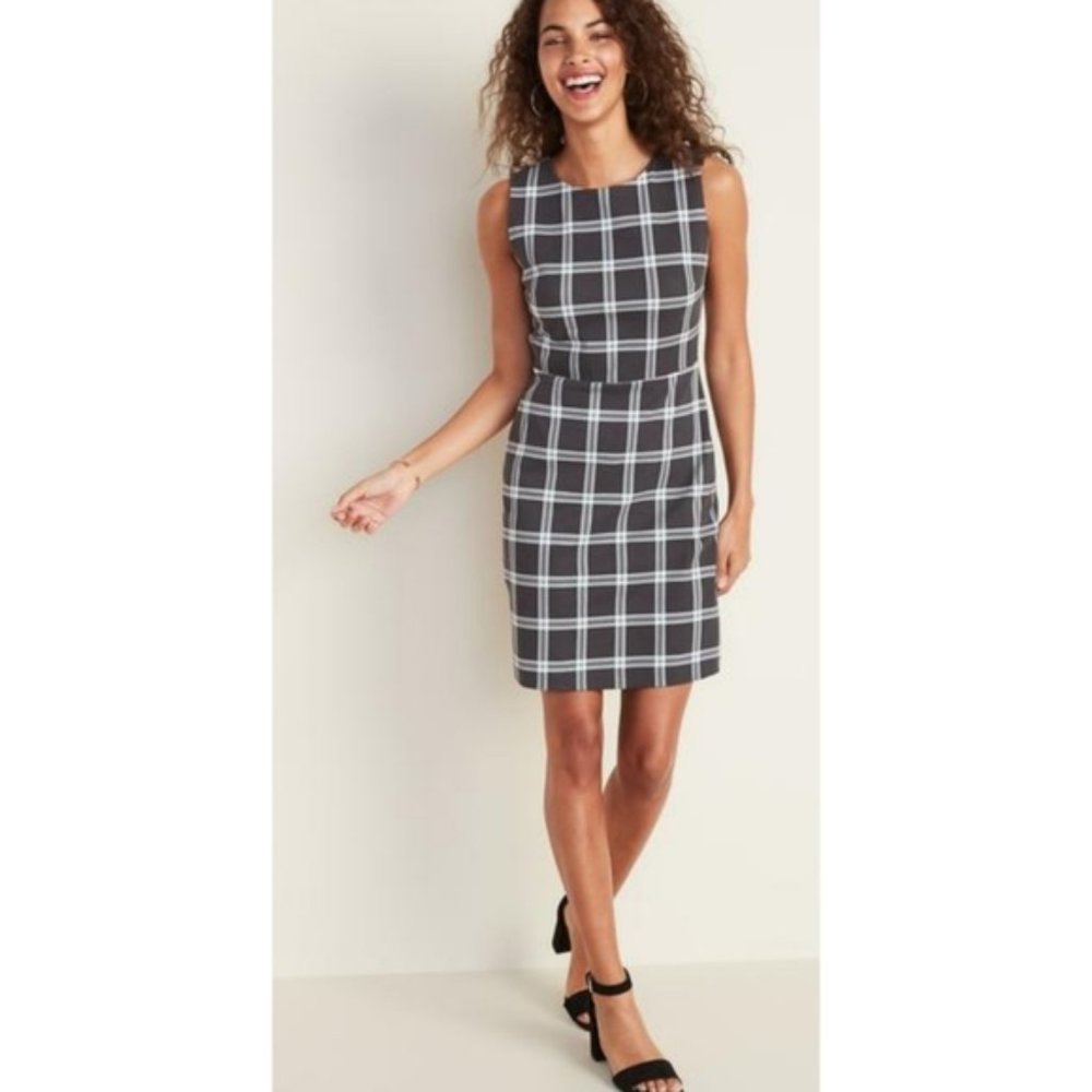NWT Old Navy Sleeveless Black and White Plaid Sheath Dress Large